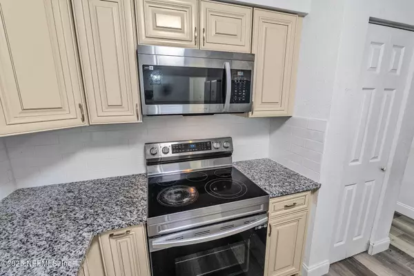 1598 3RD ST, Daytona Beach, FL 32117