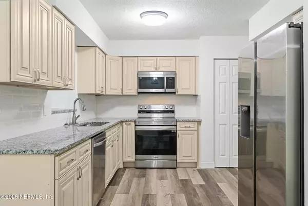 1598 3RD ST, Daytona Beach, FL 32117