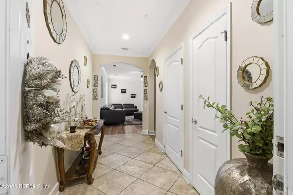 4480 DEERWOOD LAKE Pkwy #532, Jacksonville, FL 32216