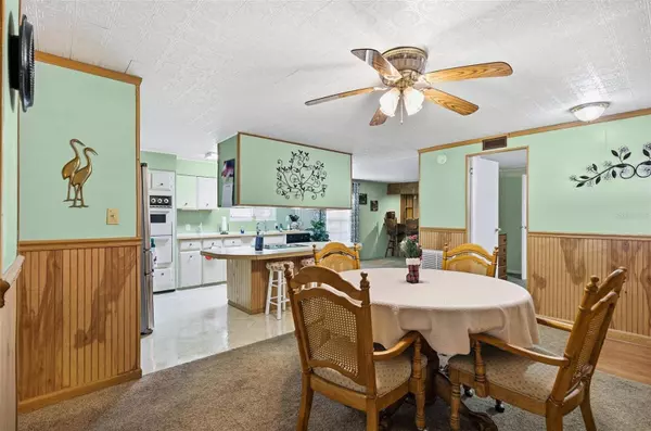 1605 BASS AVE, Seville, FL 32190