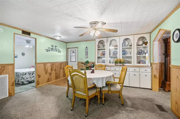 1605 BASS AVE, Seville, FL 32190