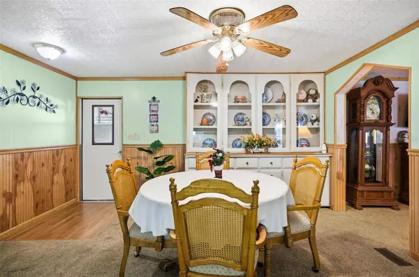 1605 BASS AVE, Seville, FL 32190