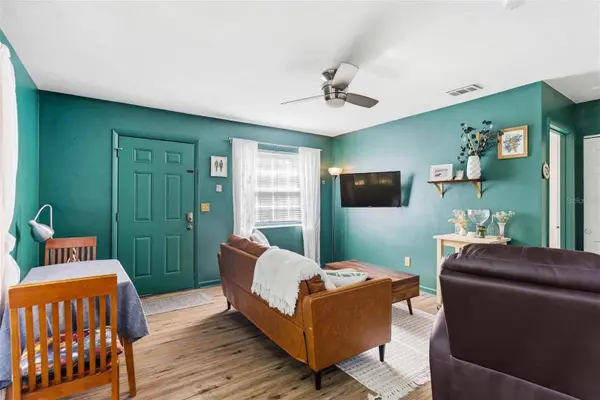 1532 ZINNIA DR, Deltona, FL 32725