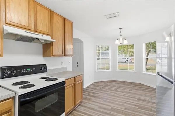 2537 BLACKSTONE CT, Jacksonville, FL 32221