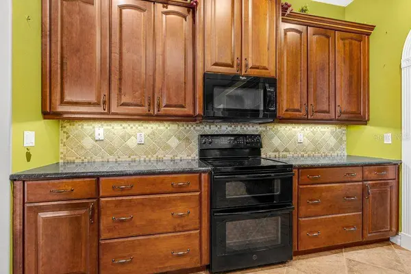 19 RAMBLE WAY, Palm Coast, FL 32164