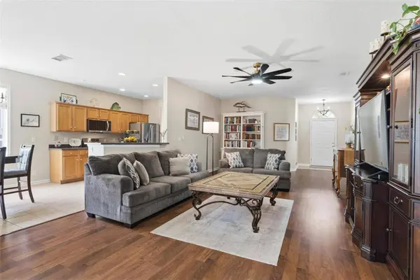 207 COLETON LN, Deland, FL 32724