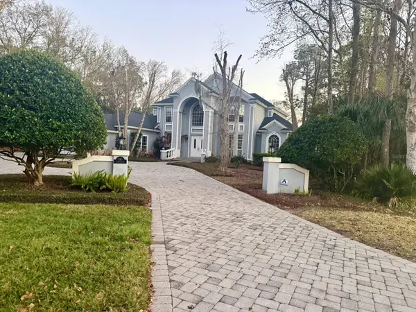 100 LAMP LIGHTER LN, Ponte Vedra Beach, FL 32082