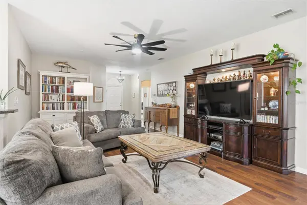 207 COLETON LN, Deland, FL 32724