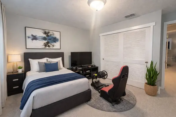 1310 BRANDONWOOD DR, Brandon, FL 33510