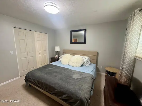 1310 Brandonwood DR, Brandon, FL 33511