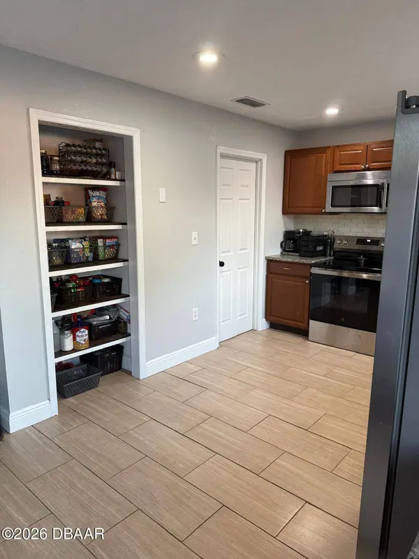 1540 Jupiter AVE, Deltona, FL 32738