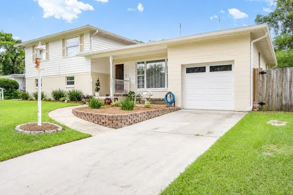 8622 SAINT PATRICK LN, Jacksonville, FL 32216