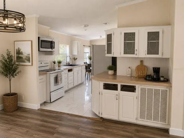 24027 NW 183RD AVE, High Springs, FL 32643