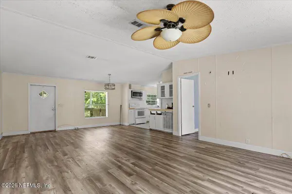 24027 NW 183RD AVE AVE, High Springs, FL 32643