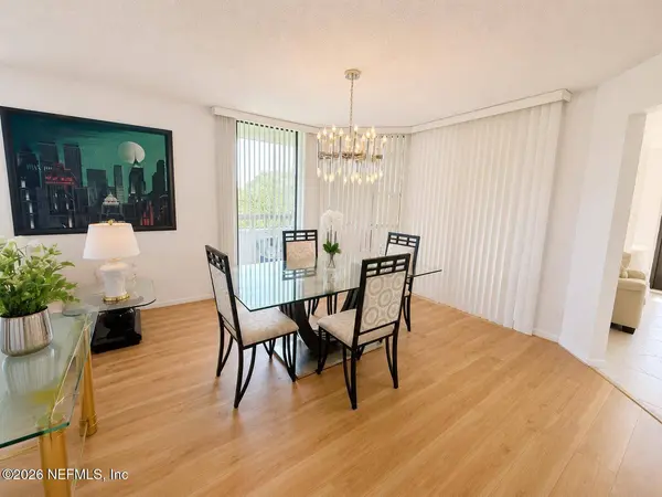 4770 FOUNTAINS DRIVE S #302, Lake Worth, FL 33467
