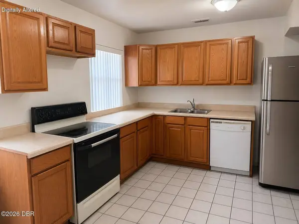 605 Laisy DR, Deland, FL 32724