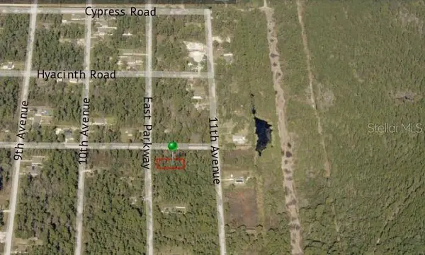1475 EAST Pkwy, Deland, FL 32724