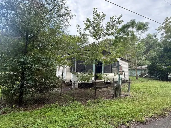 111 CEDAR AVE, Palatka, FL 32177