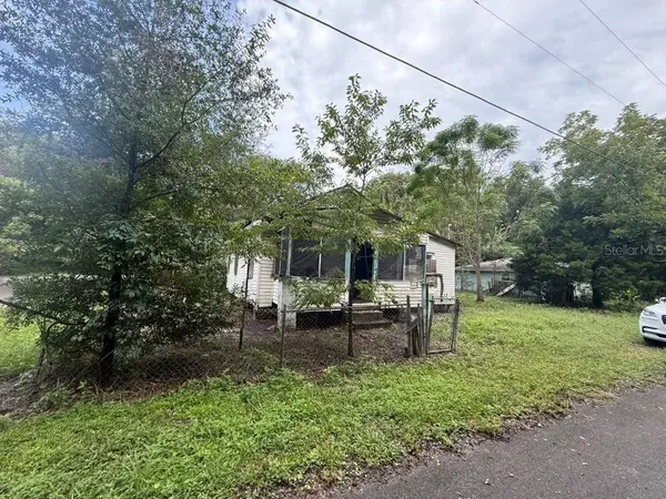 111 CEDAR AVE, Palatka, FL 32177
