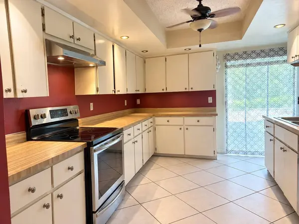 1106 34TH AVE, Vero Beach, FL 32960