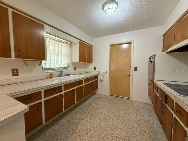 230 E ROBERTS ST, Orange City, FL 32763