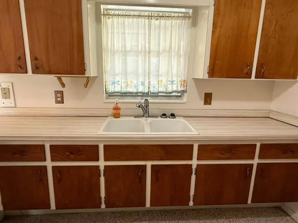 230 E ROBERTS ST, Orange City, FL 32763