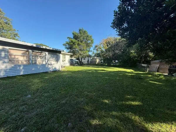 2425 ADAMS AVE, Deltona, FL 32738