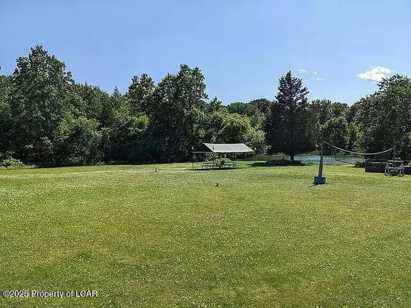 308 Small Mountain Road, Wapwallopen, PA 18660