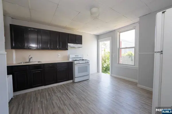 297 Broadway #1