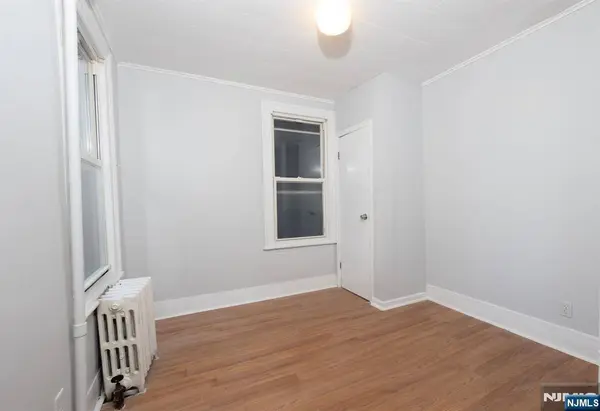 297 Broadway #1, Paterson, NJ 07522