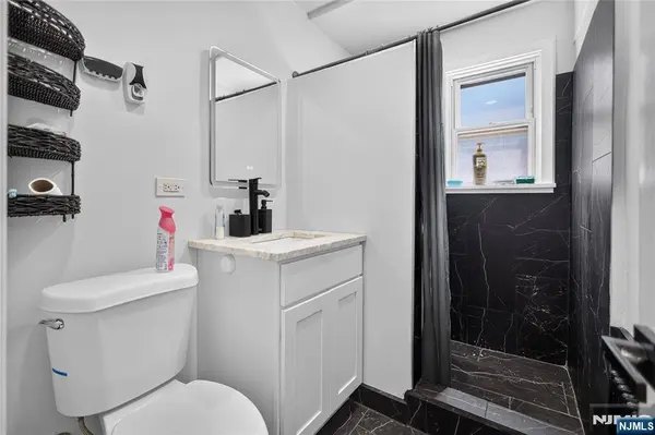 407 Palisade AVE, Bogota, NJ 07603