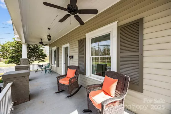 329 N Ellis ST, Salisbury, NC 28144