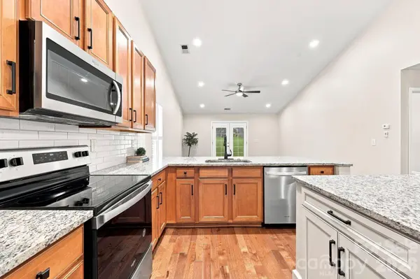 109 Washburn Range DR, Mooresville, NC 28115