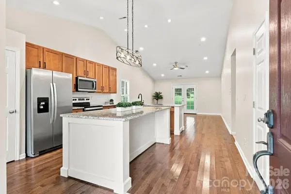 109 Washburn Range DR, Mooresville, NC 28115