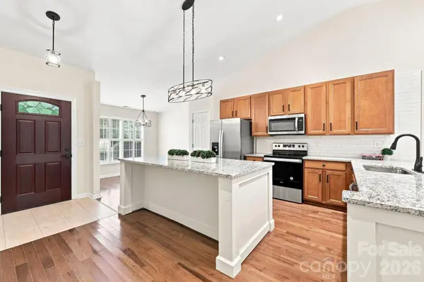 109 Washburn Range DR, Mooresville, NC 28115