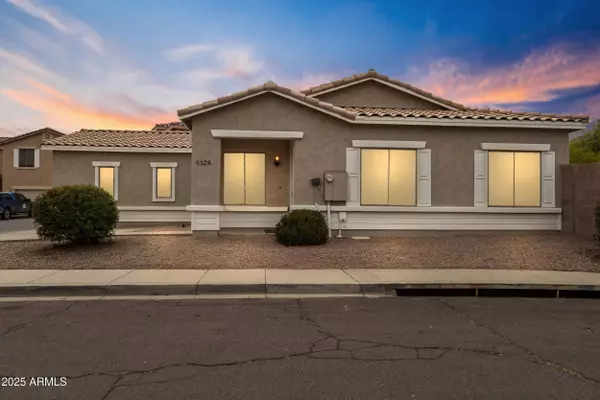 6228 S NASH Way, Chandler, AZ 85249