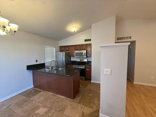 2527 S Maple Avenue #Apt 102, Tempe, AZ 85282