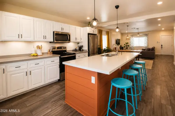 4101 E PIERCE Street, Phoenix, AZ 85008
