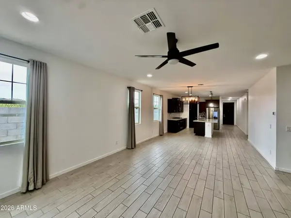 11002 W MARGUERITE Avenue, Tolleson, AZ 85353