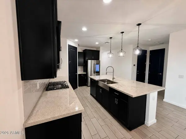11002 W MARGUERITE Avenue, Tolleson, AZ 85353