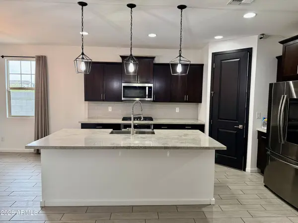 11002 W MARGUERITE Avenue, Tolleson, AZ 85353