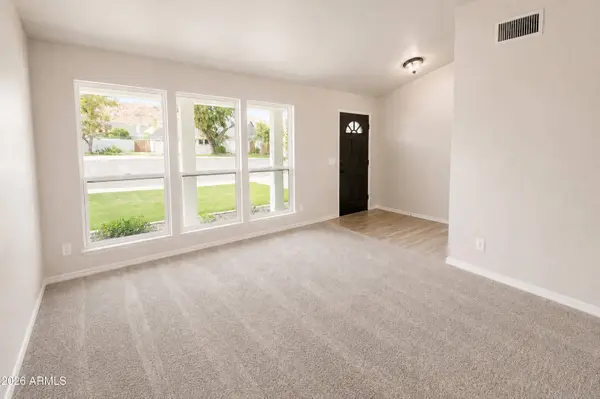 4517 E DESERT VIEW Drive, Phoenix, AZ 85044