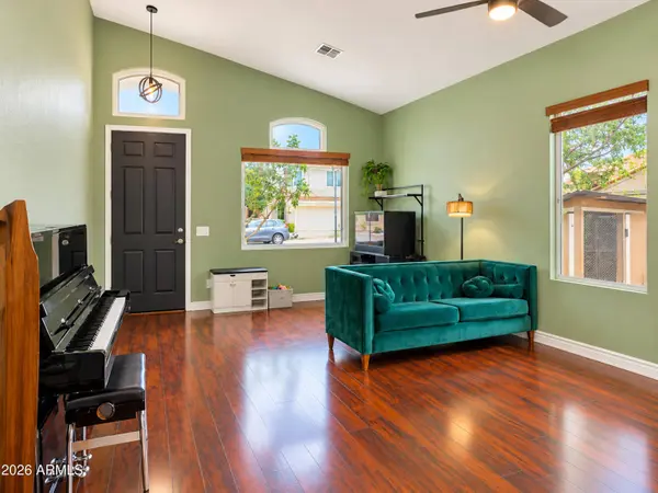 3273 W MEGAN Street, Chandler, AZ 85226