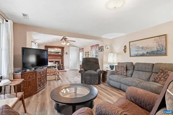 10002 DYKE RD, Stanardsville, VA 22973