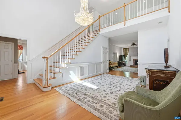 3182 WALLINGFORD LN, Keswick, VA 22947