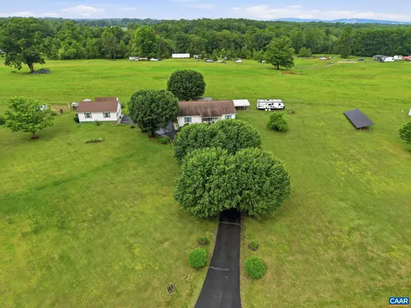 9402 CEDAR HOLLOW RD, Unionville, VA 22567