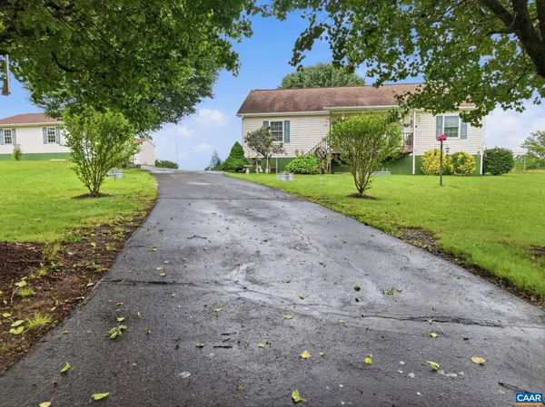 9402 CEDAR HOLLOW RD, Unionville, VA 22567