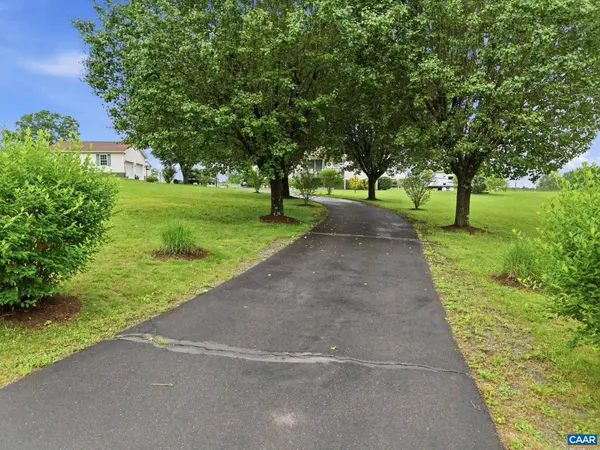 9402 CEDAR HOLLOW RD, Unionville, VA 22567