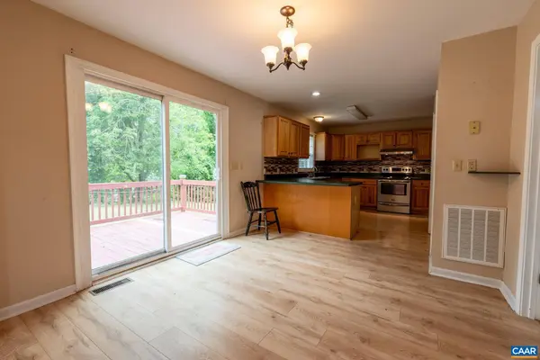 497 SUNSET DR, Stanardsville, VA 22973