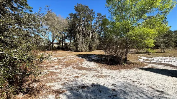 LINCOLN RD, Deland, FL 32724